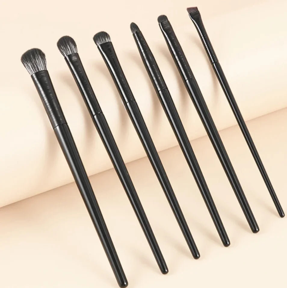 Set de 6 Brochas de Ojos — Maquillaje con Acabado Profesional