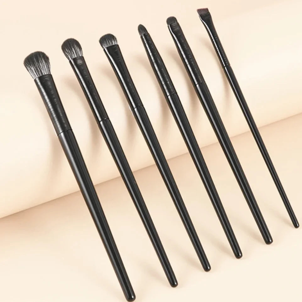 Set de 6 Brochas de Ojos — Maquillaje con Acabado Profesional